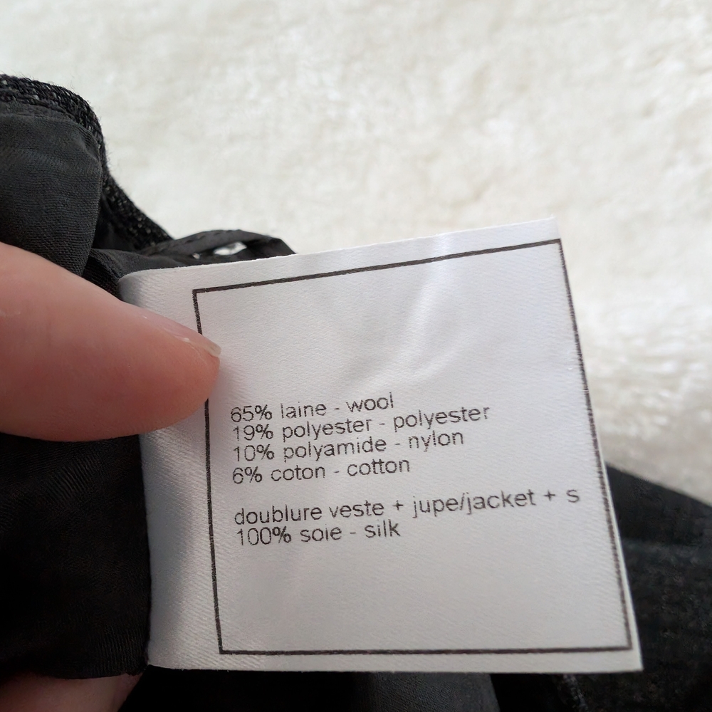 EUC Vintage CHANEL Dark Gray Pencil Skirt - Picture 4 of 7